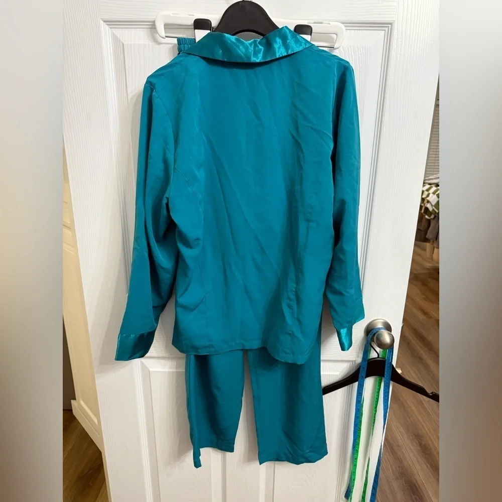 Vintage Victoria’s Secret Satin Lounge Set Teal Double Breasted gold label small